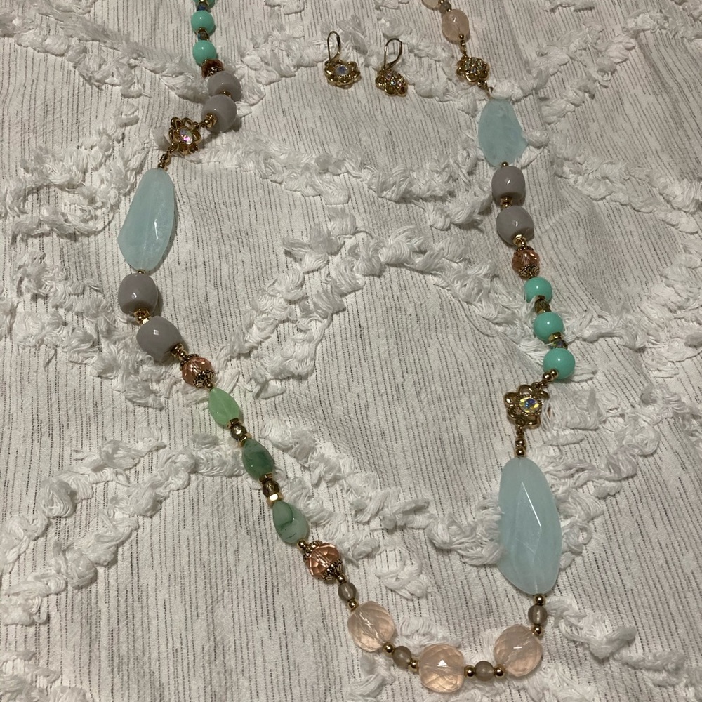 Premier, jewelry, earrings, and necklace set
